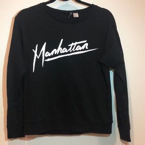 H&M sweatshirt that says Manhattan.
